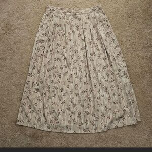 Vintage beige and brown floral pleated skirt